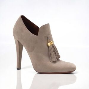 GUCCI Mischa Tassel Ankle Bootie | Taupe | Boho Chic | Luxury | Size 8.5